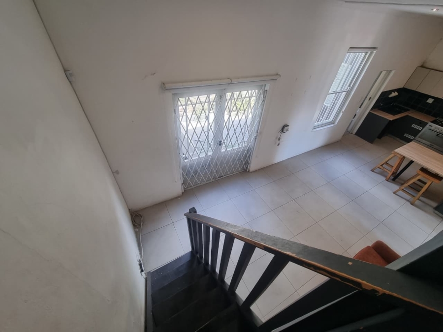 To Let 3 Bedroom Property for Rent in Woodstock Western Cape